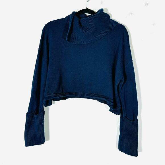 525 America Lily Split Turtleneck navy cropped knit sweater woman’s medium - Picture 1 of 8